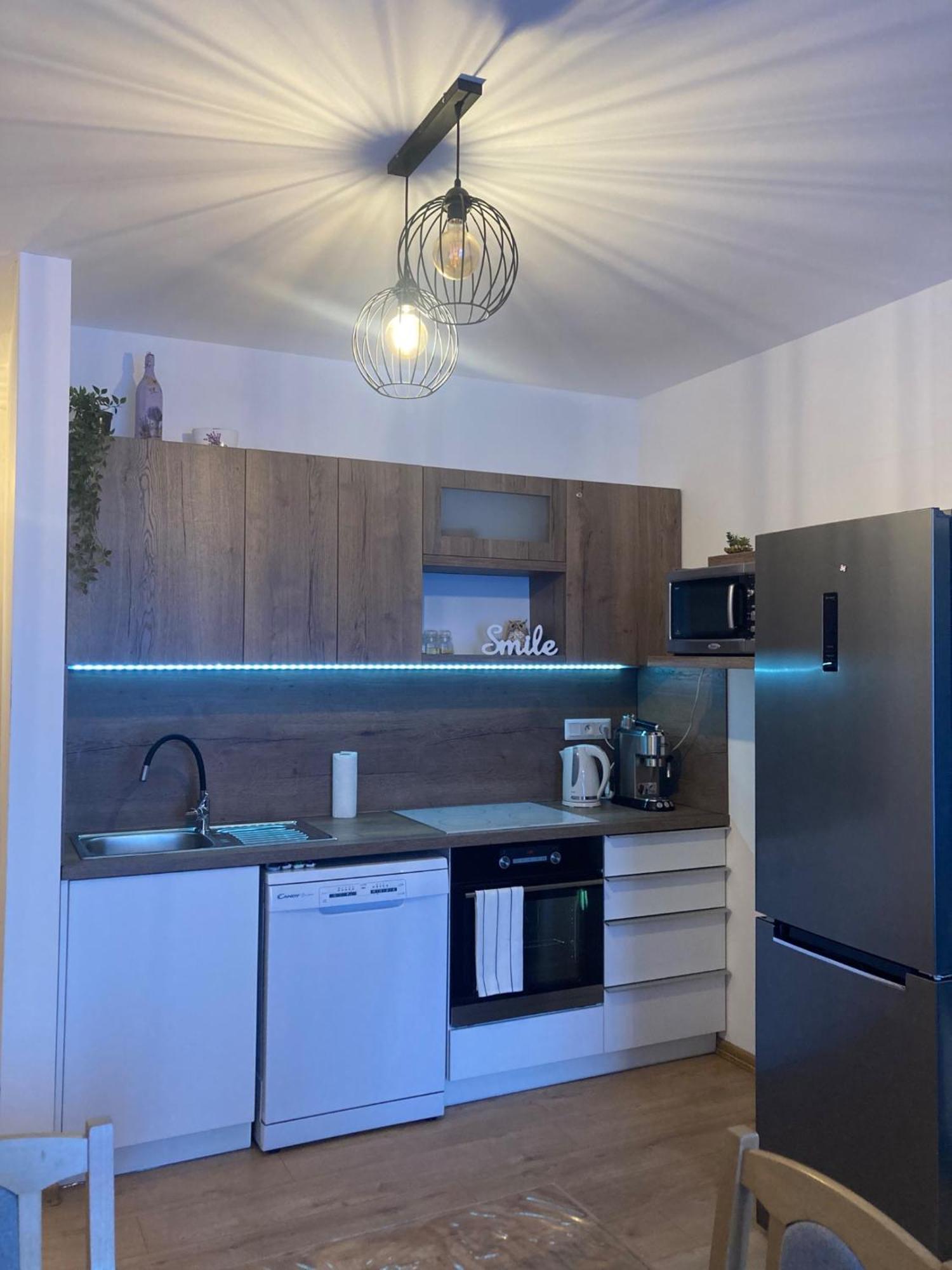 Apartment Tatry Mountain ตาตรันสกา ชตราบา ภายนอก รูปภาพ